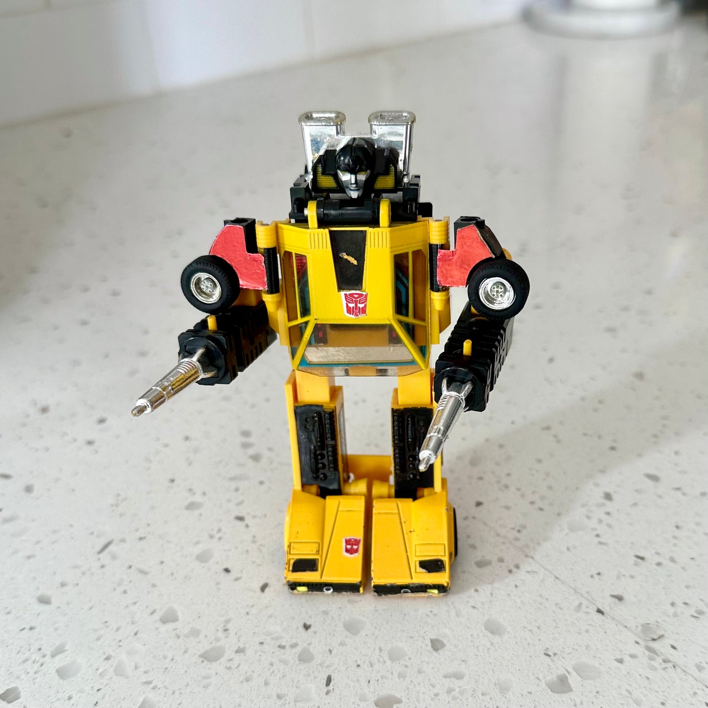 1984 Transformer G1 Autobot Sunstreaker Figure