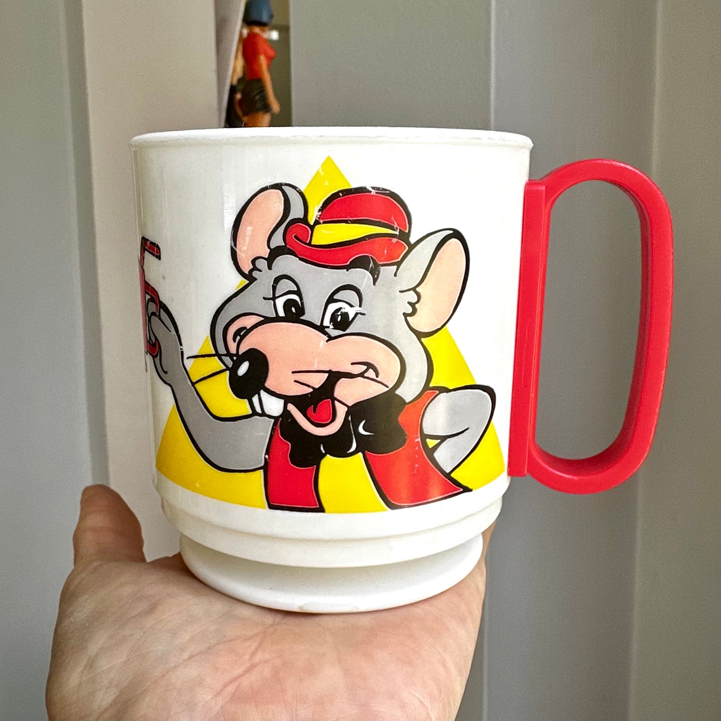 1991 Chuck E. Cheese Plastic Mug
