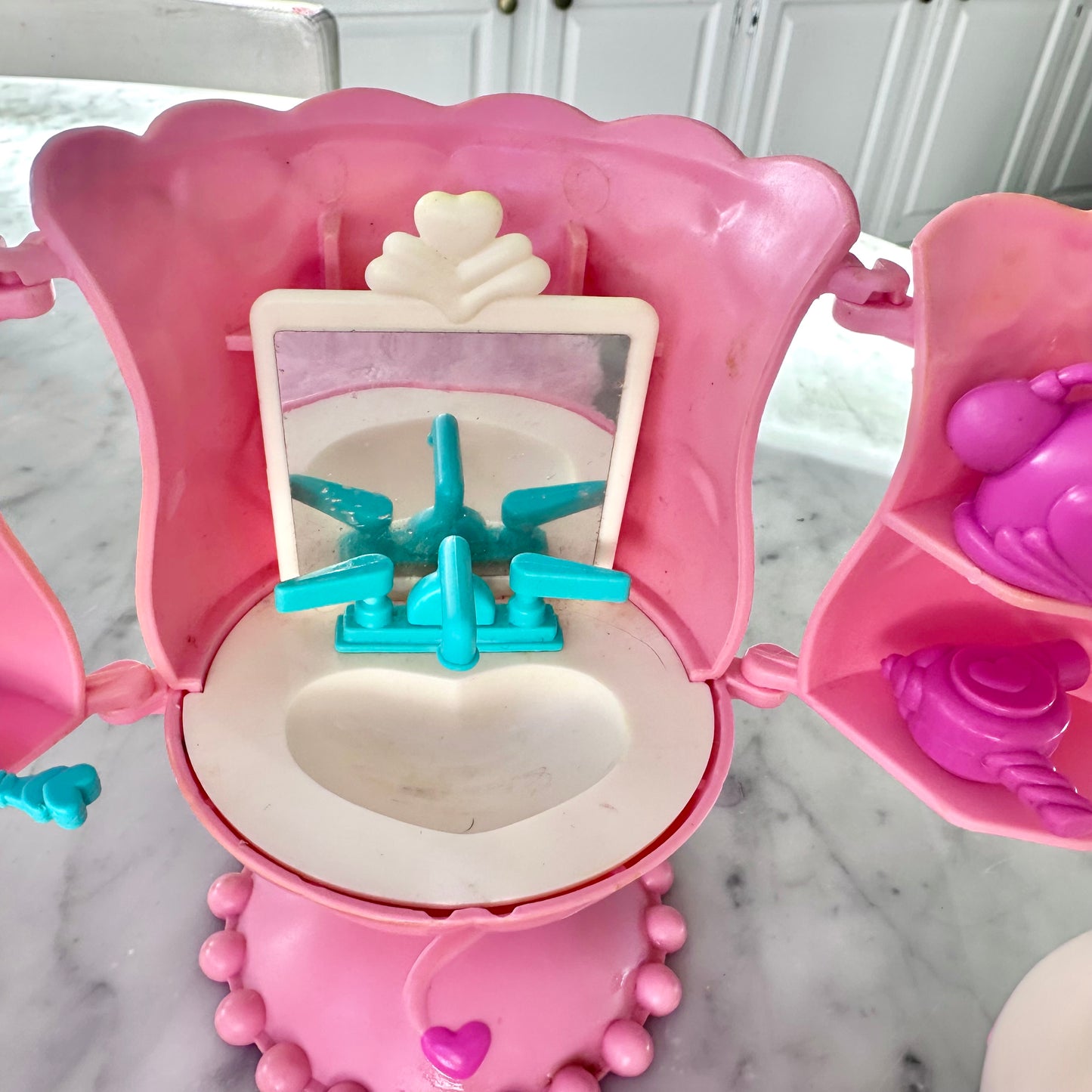 1991 Cupcakes Ice Cream Sundae Vanity