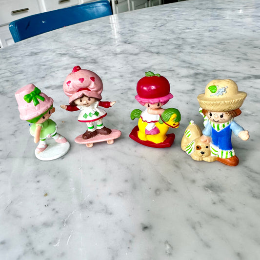 Vintage Strawberry Shortcake Figurine Lot