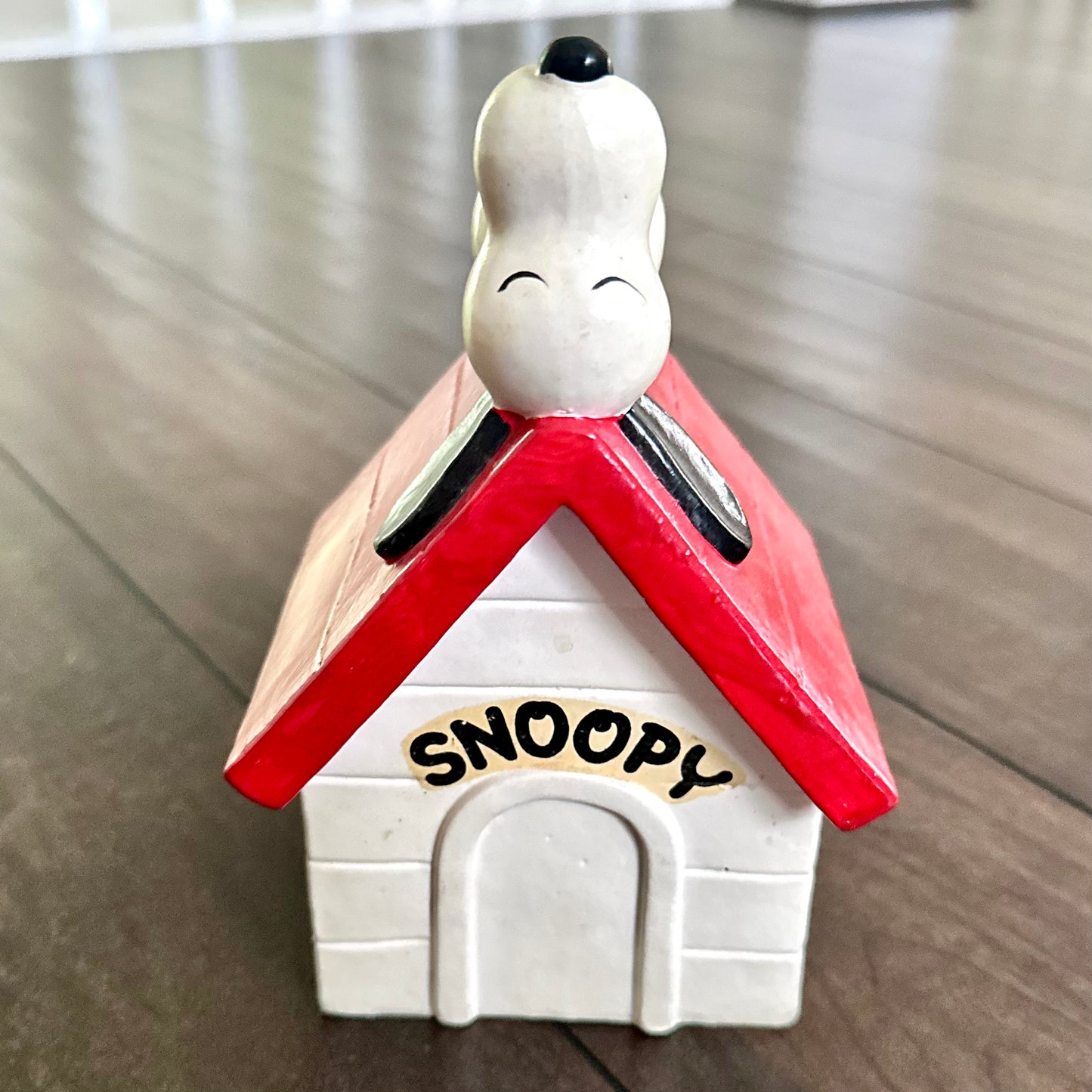 1970 Peanuts Snoopy Ceramic Bank