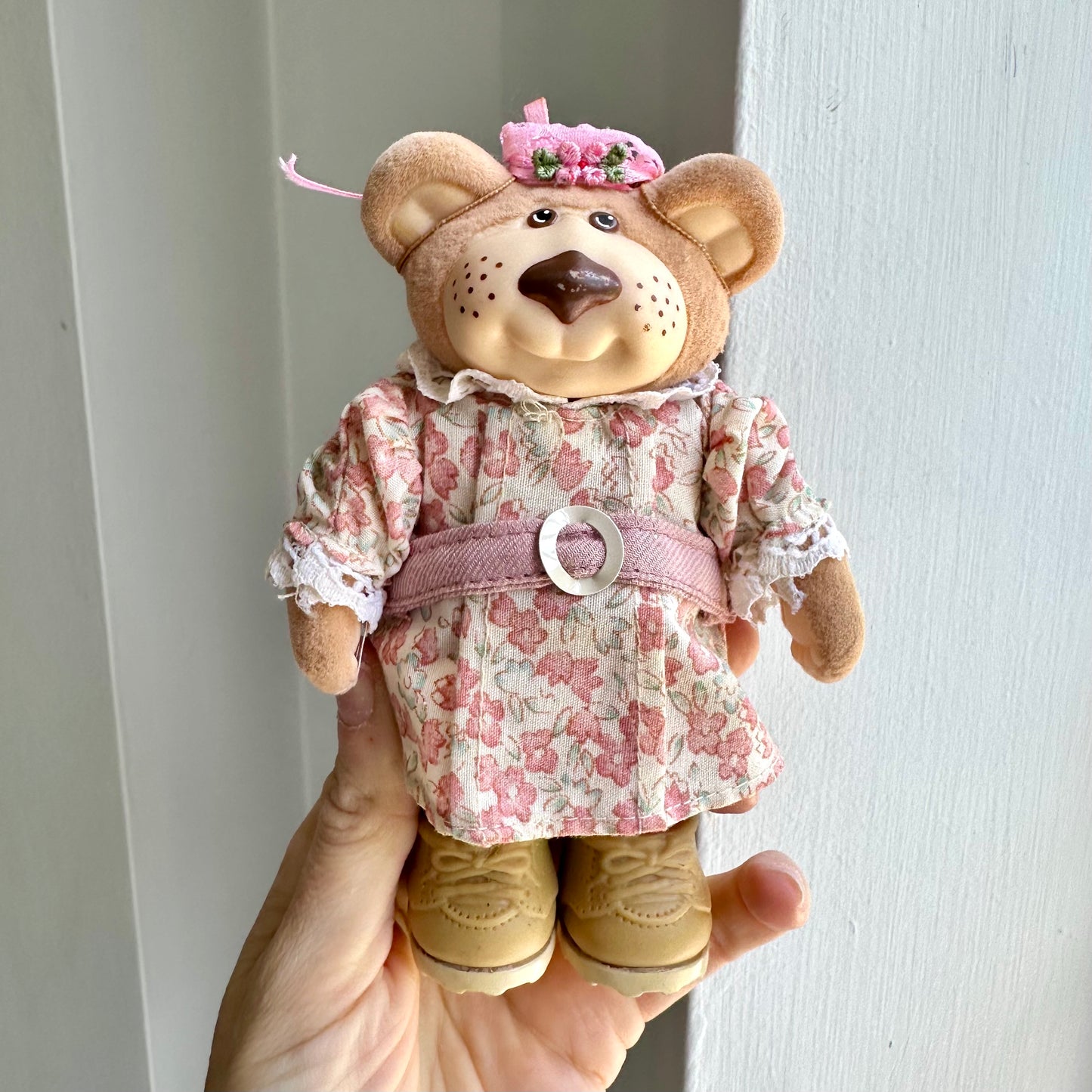 1996 Furskins “Fannie Faye” Bear