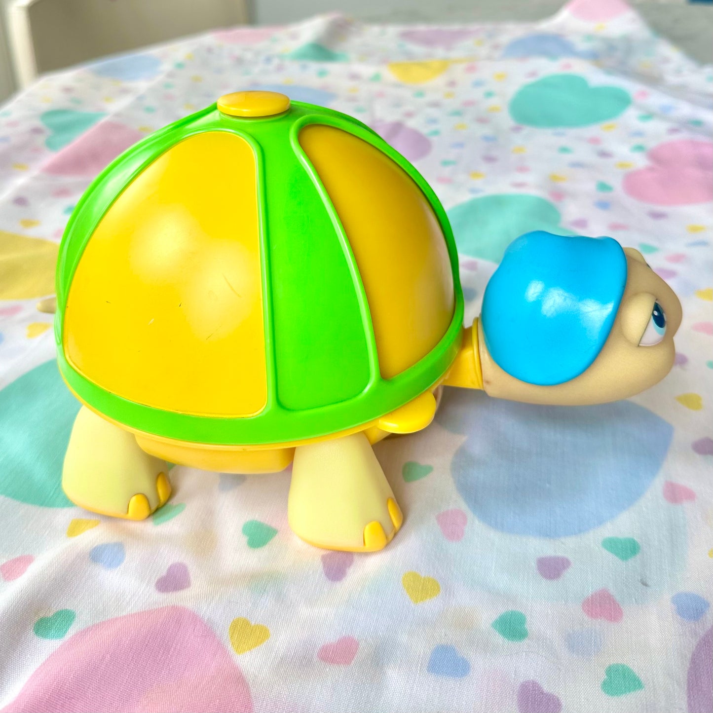 1985 Hasbro Glo Turtle & Glo Bug