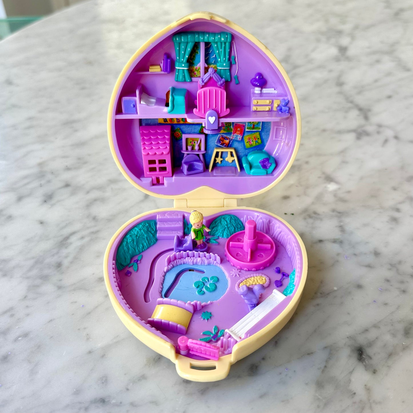 1994 Polly Pocket Strollin’ Baby Playtime Fun Playset