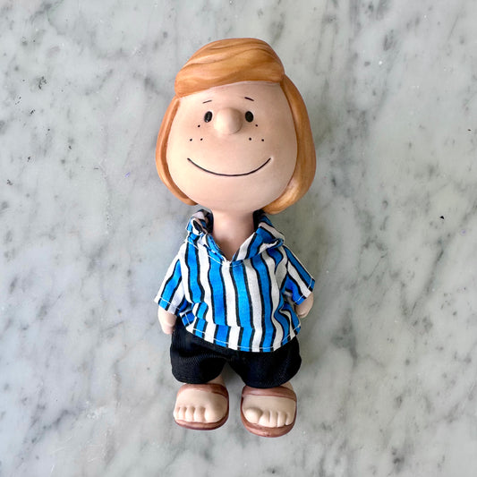 2000 Peppermint Patty Jointed Porcelain Figurine