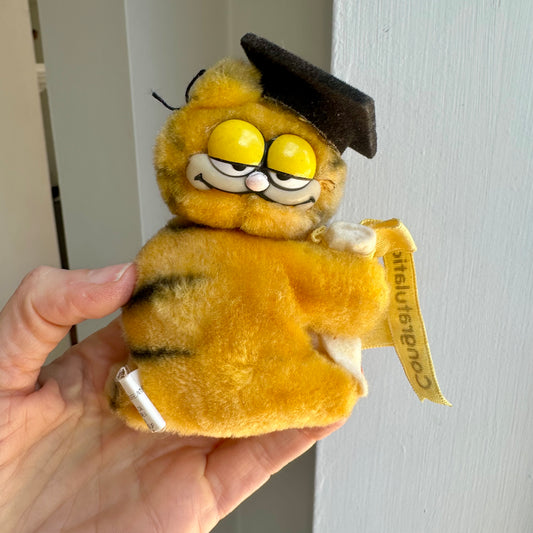 80’s Garfield Graduation Gripper