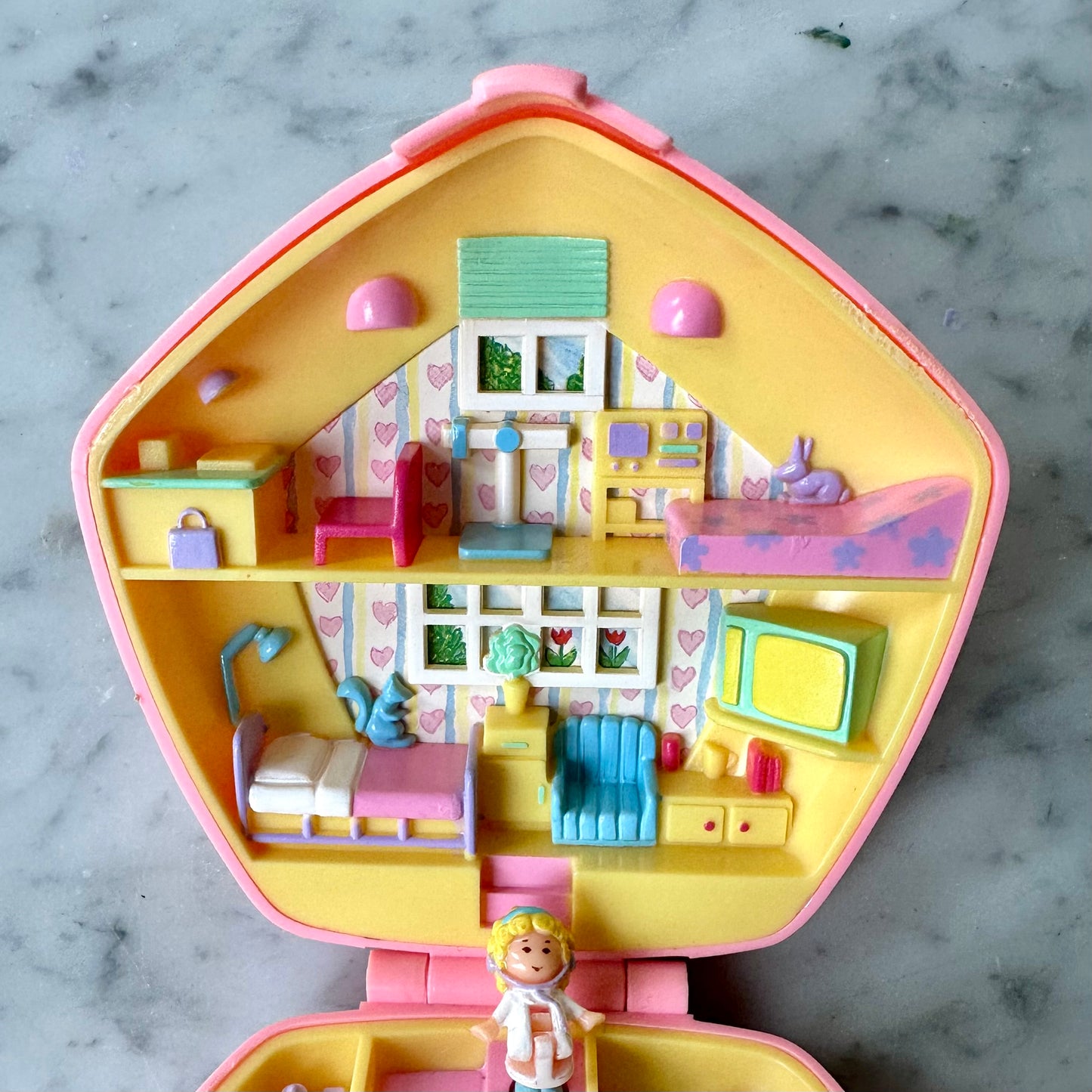 1992 Polly Pocket Polly In The Nursery 100% Complete