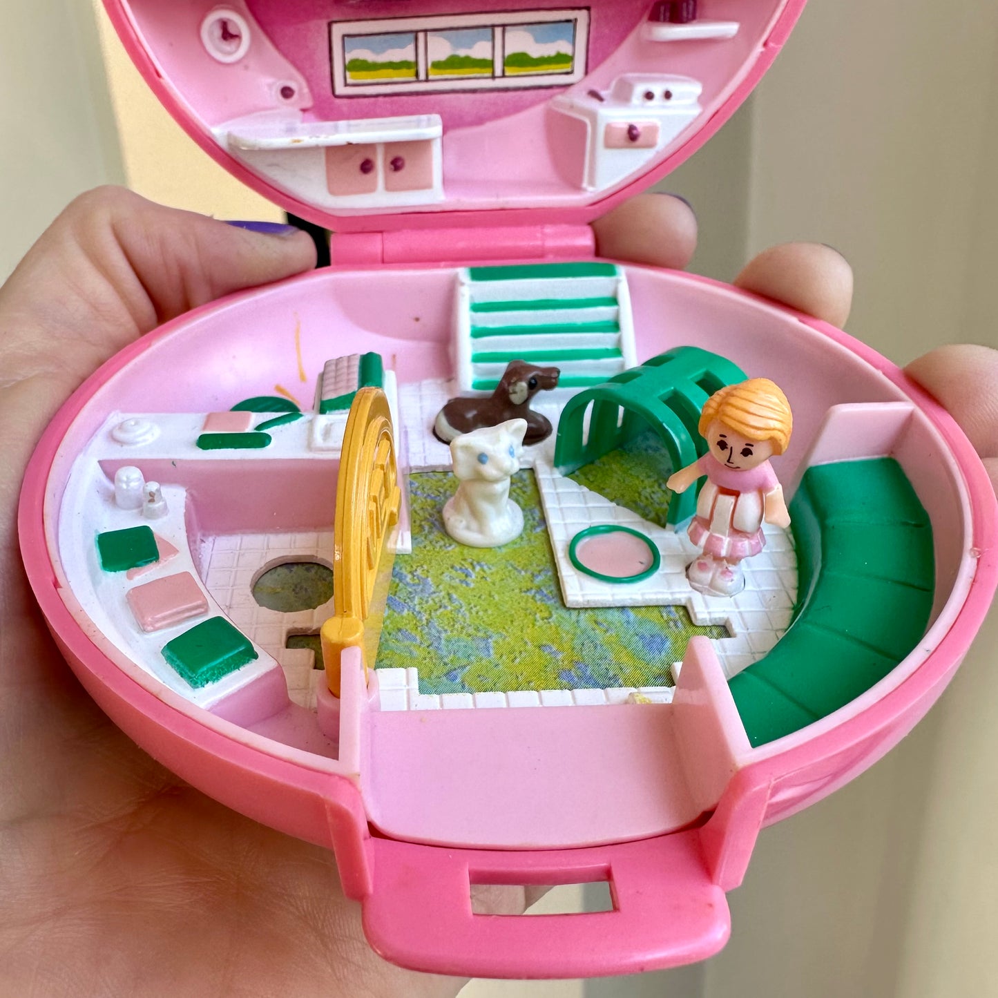 1989 Polly Pocket Button’s Animal Hospital 100% Complete