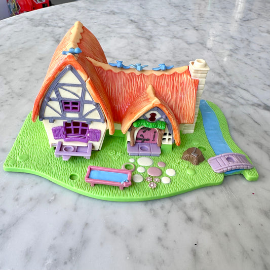 1995 Polly Pocket “Snow White” Light Up Playset