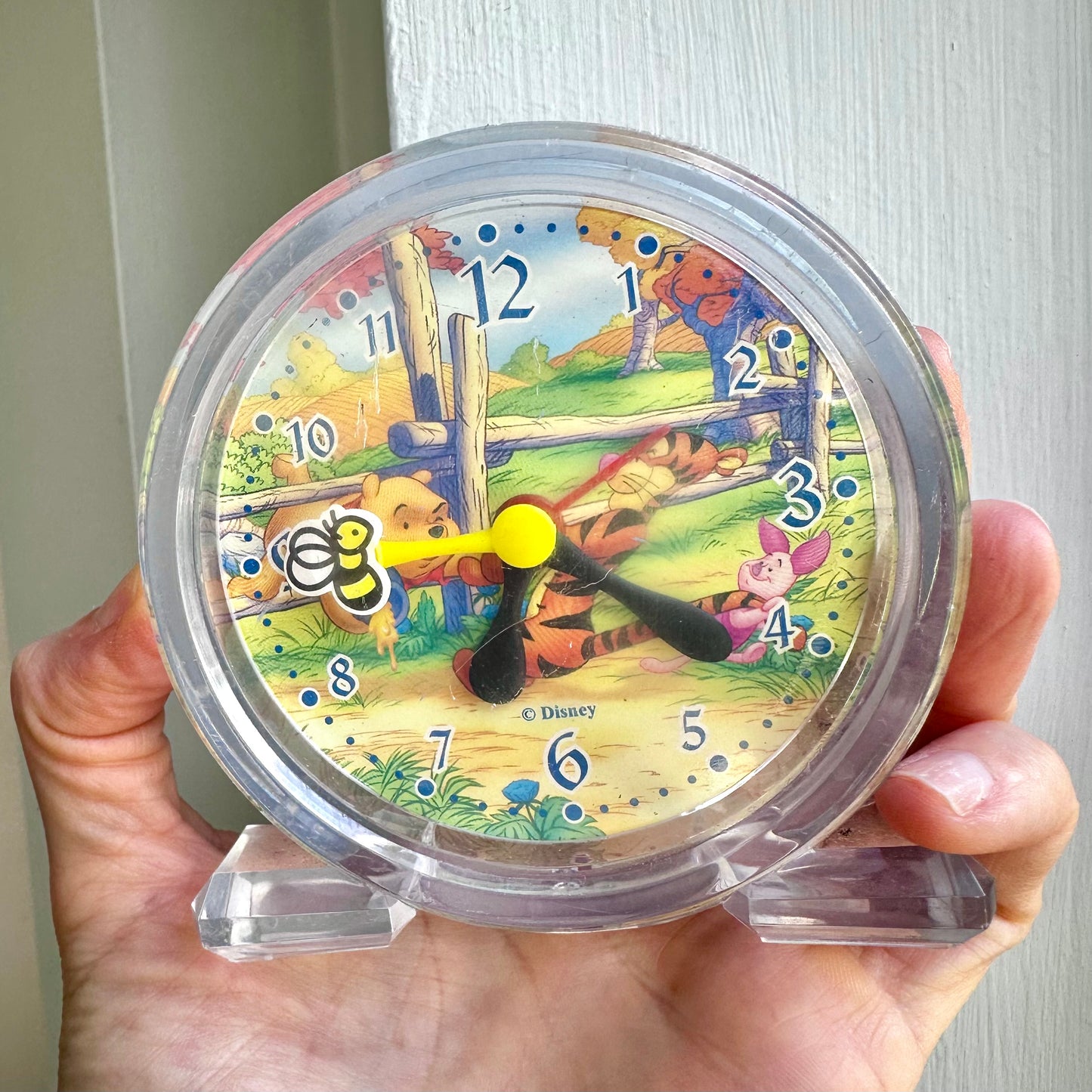 90’s Winnie the Pooh Honey Bee Clock