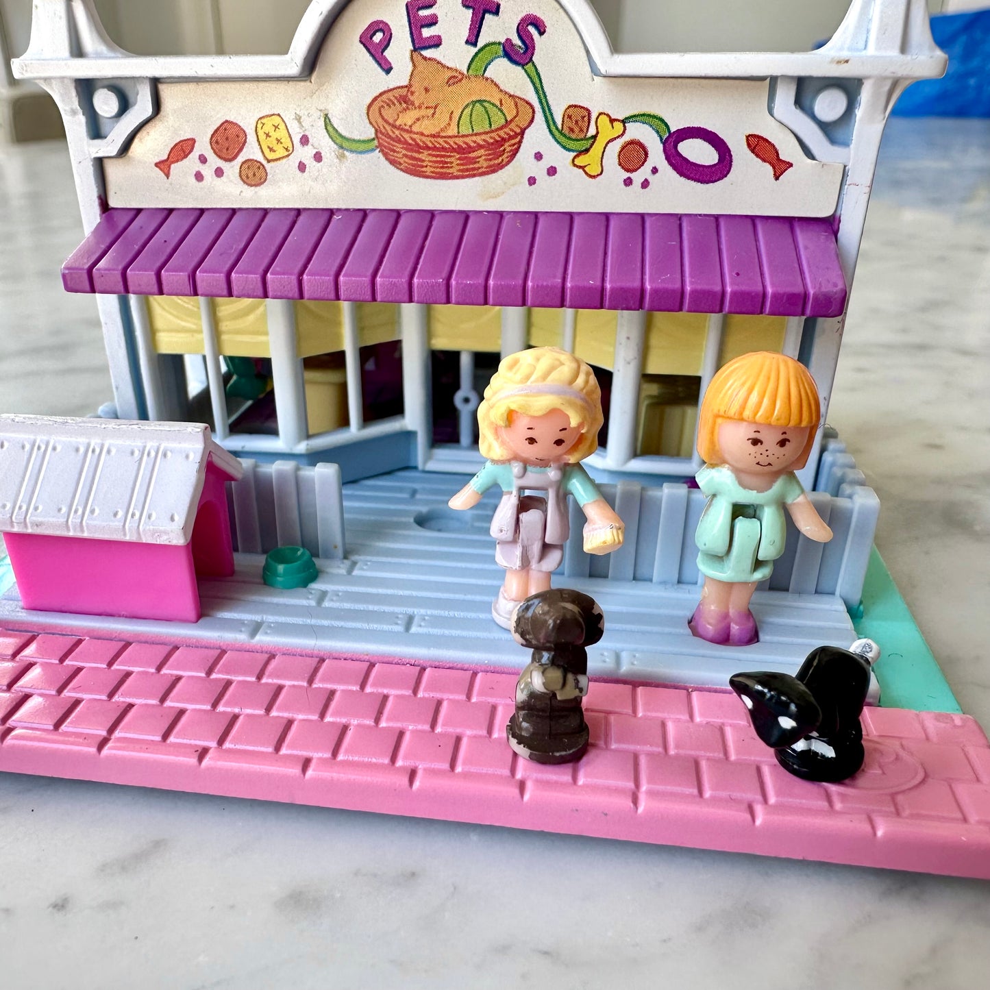 1993 Polly Pocket Pet Shop