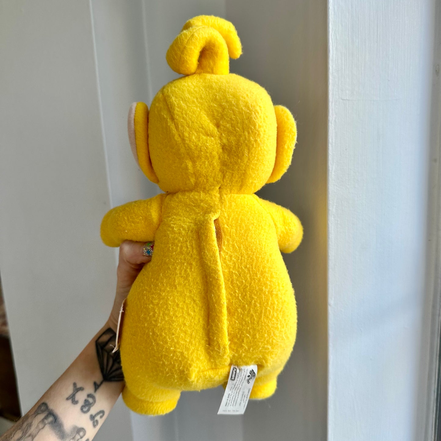 1998 Teletubbies Tummy Glow Laa Laa