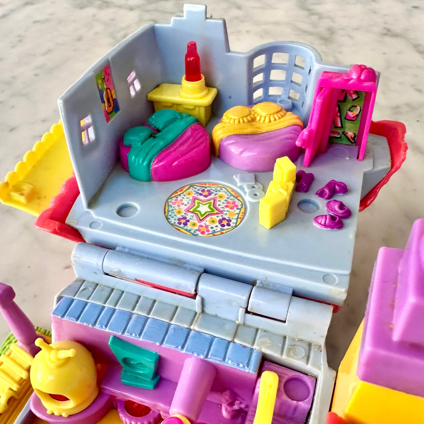 1994 Polly Pocket Light Up Kitty House