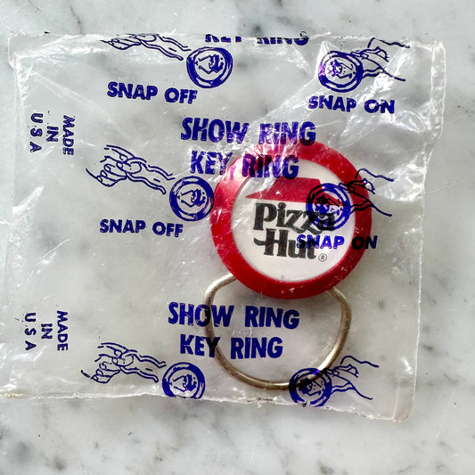1980s Pizza Hut "Show Ring" Keychain
