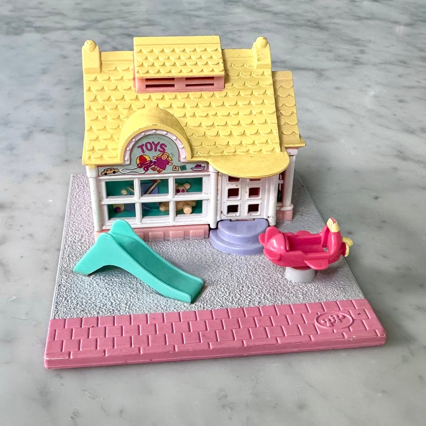 1993 Polly Pocket Toy Shop