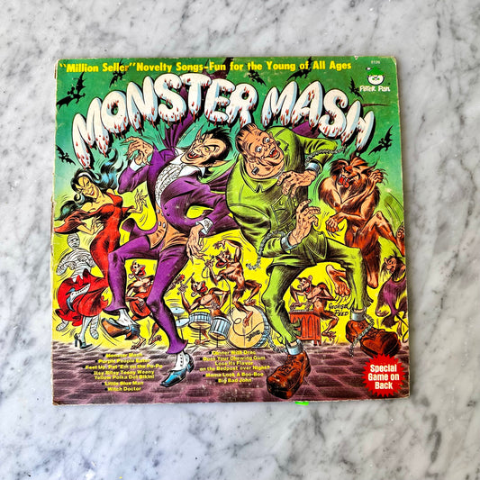 1977 Monster Mash Album DAMAGED