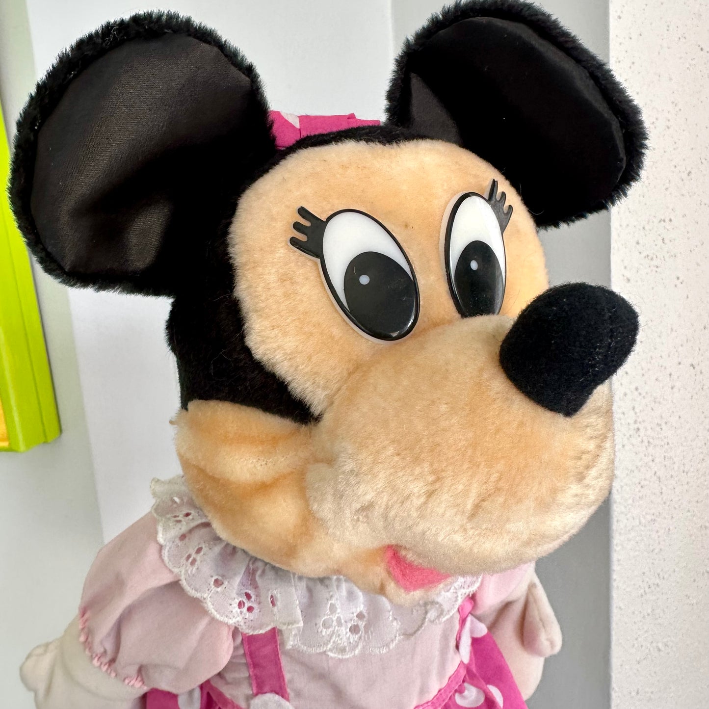 1987 Worlds of Wonder Little Boppers Minnie Mouse