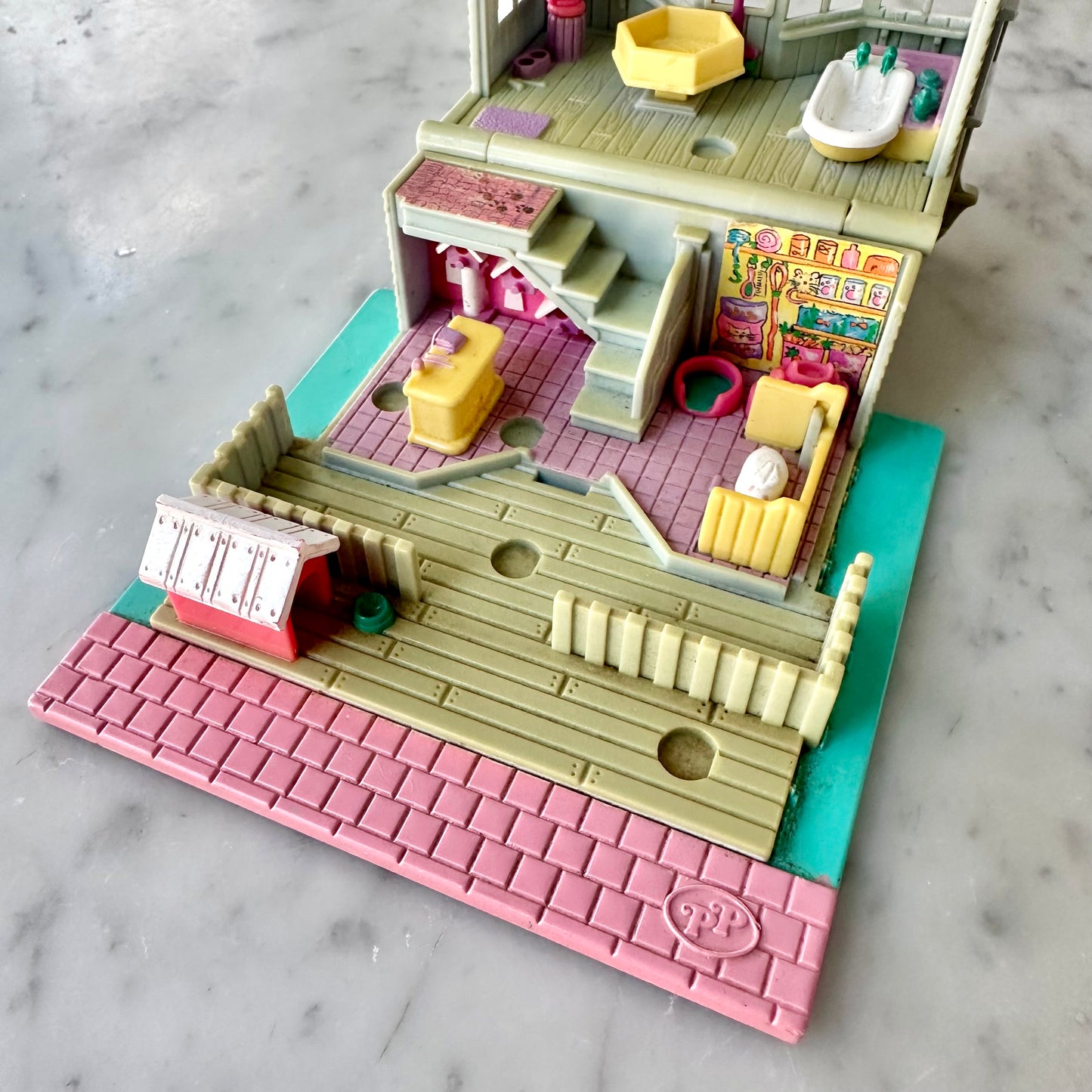 1993 Polly Pocket Pet Shop-Sun Damage