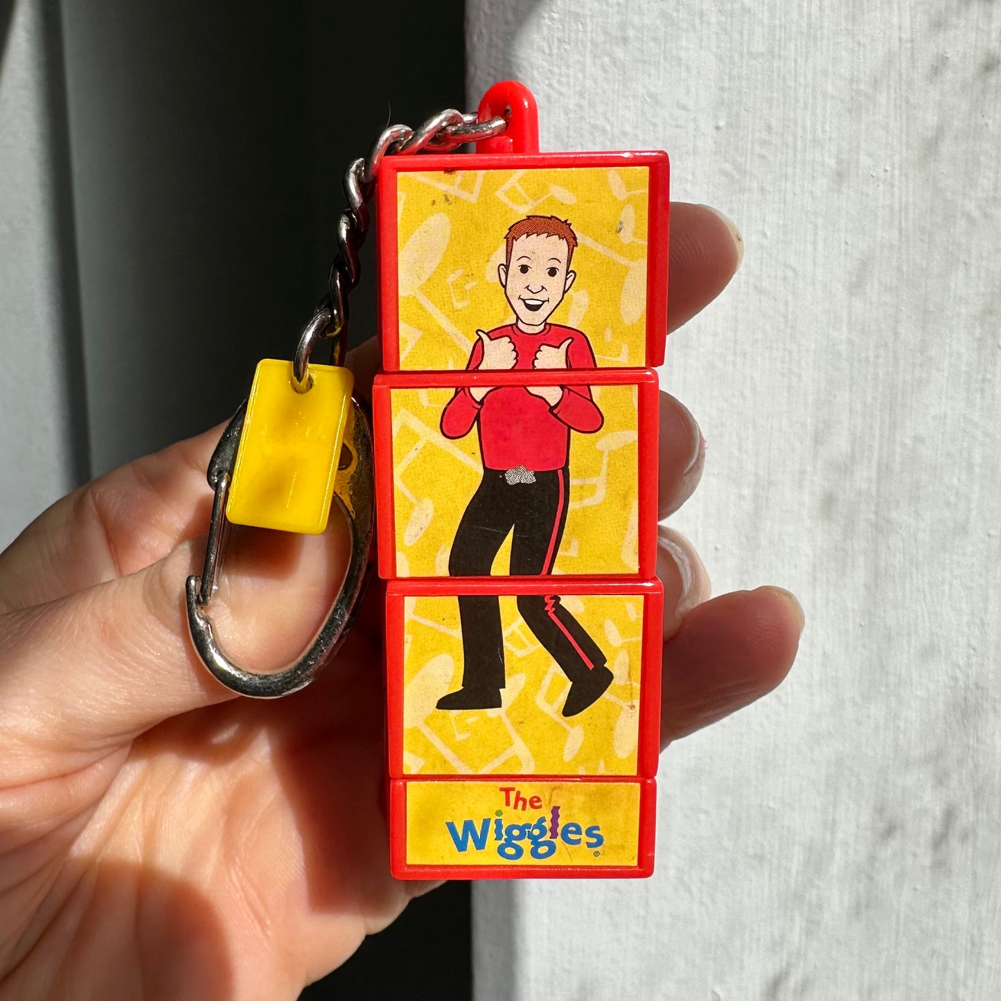 2003 The Wiggles Puzzle Cube Keychain