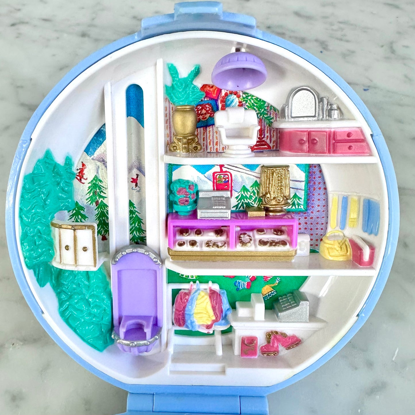 1989 Polly Pocket Skating Party