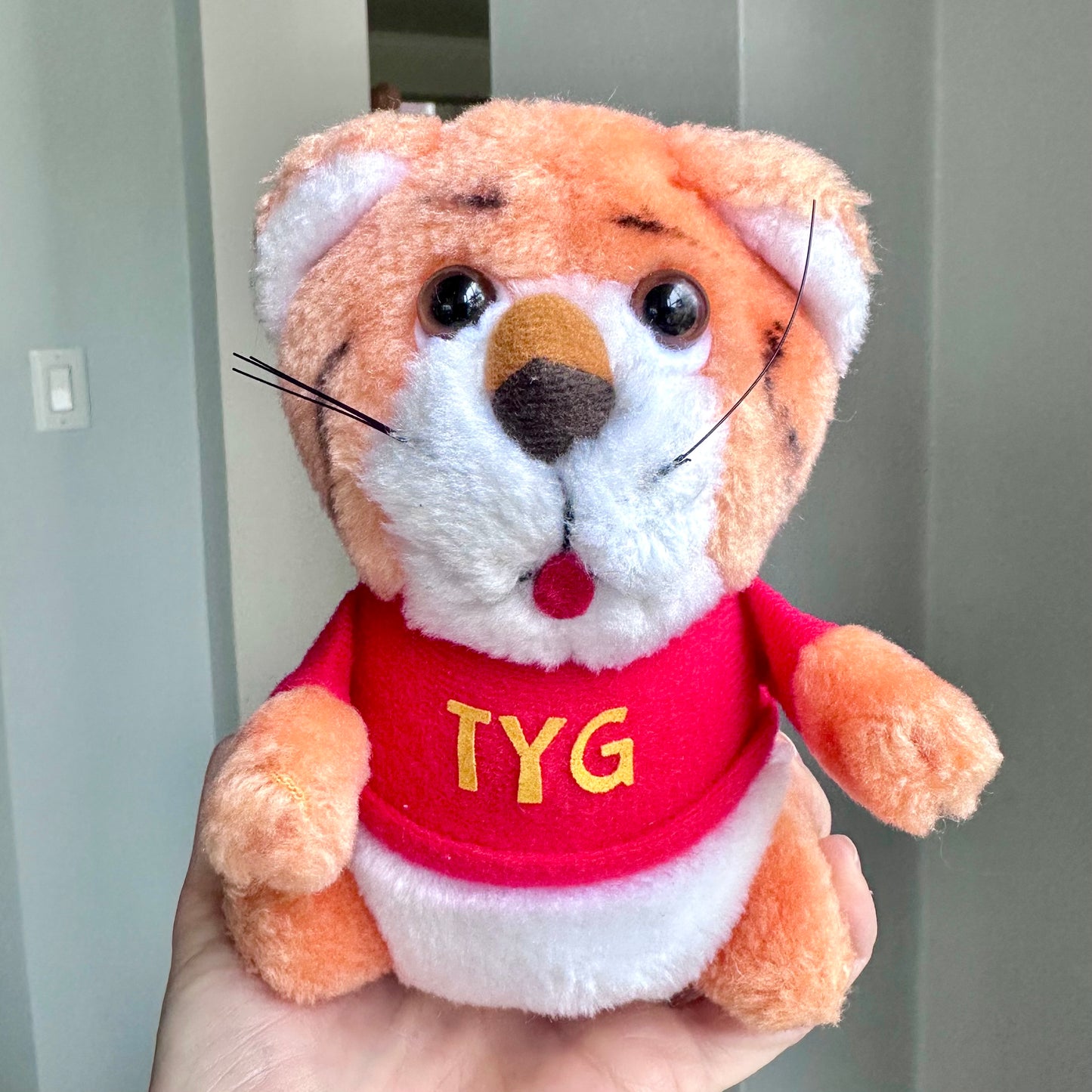 80’s Shirt Tales “Tyg” Plush