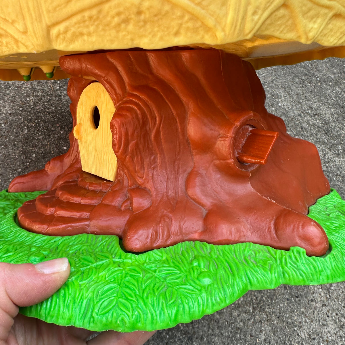 1984 Wicket Ewok Family Hut