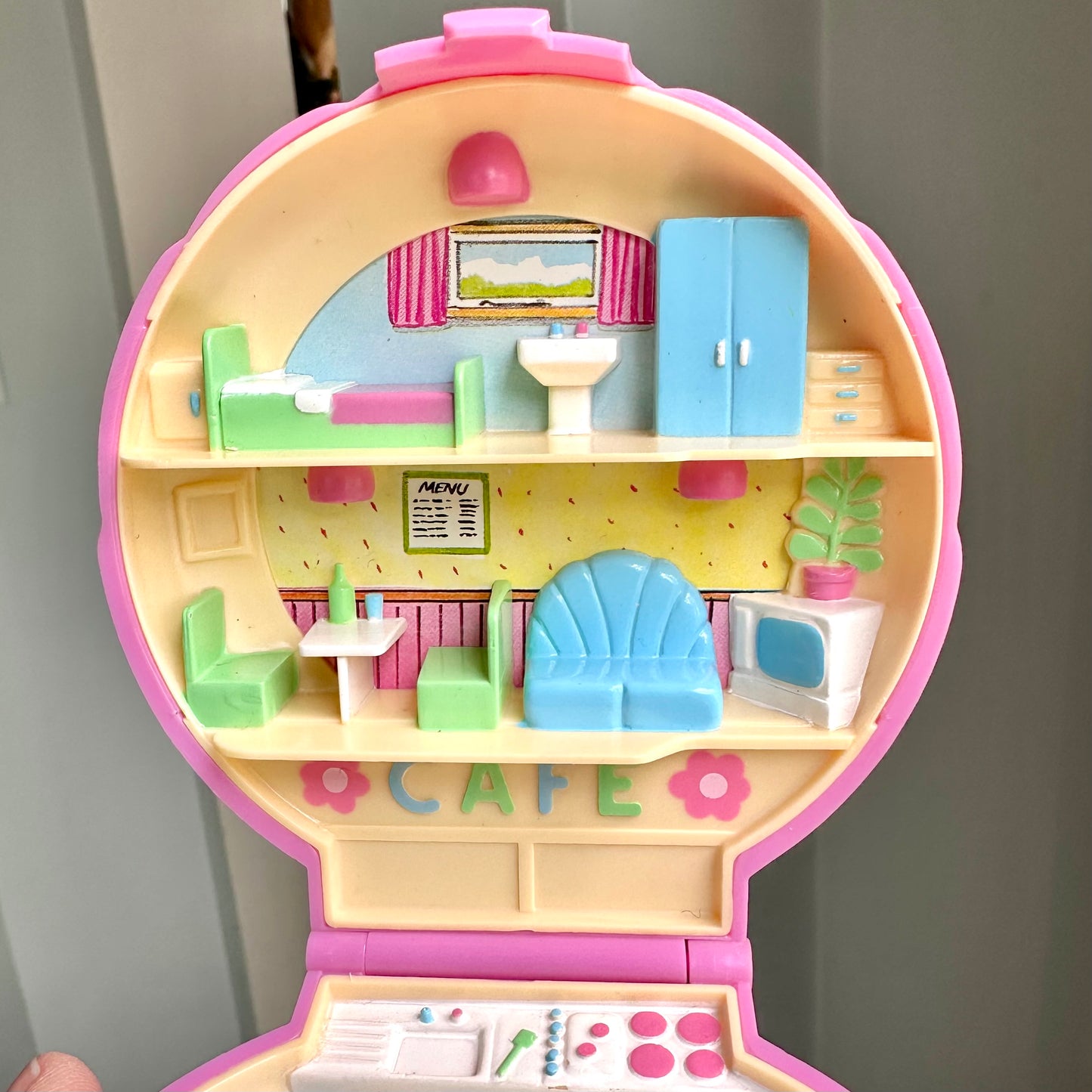 1989 Polly Pocket Polly’s Cafe