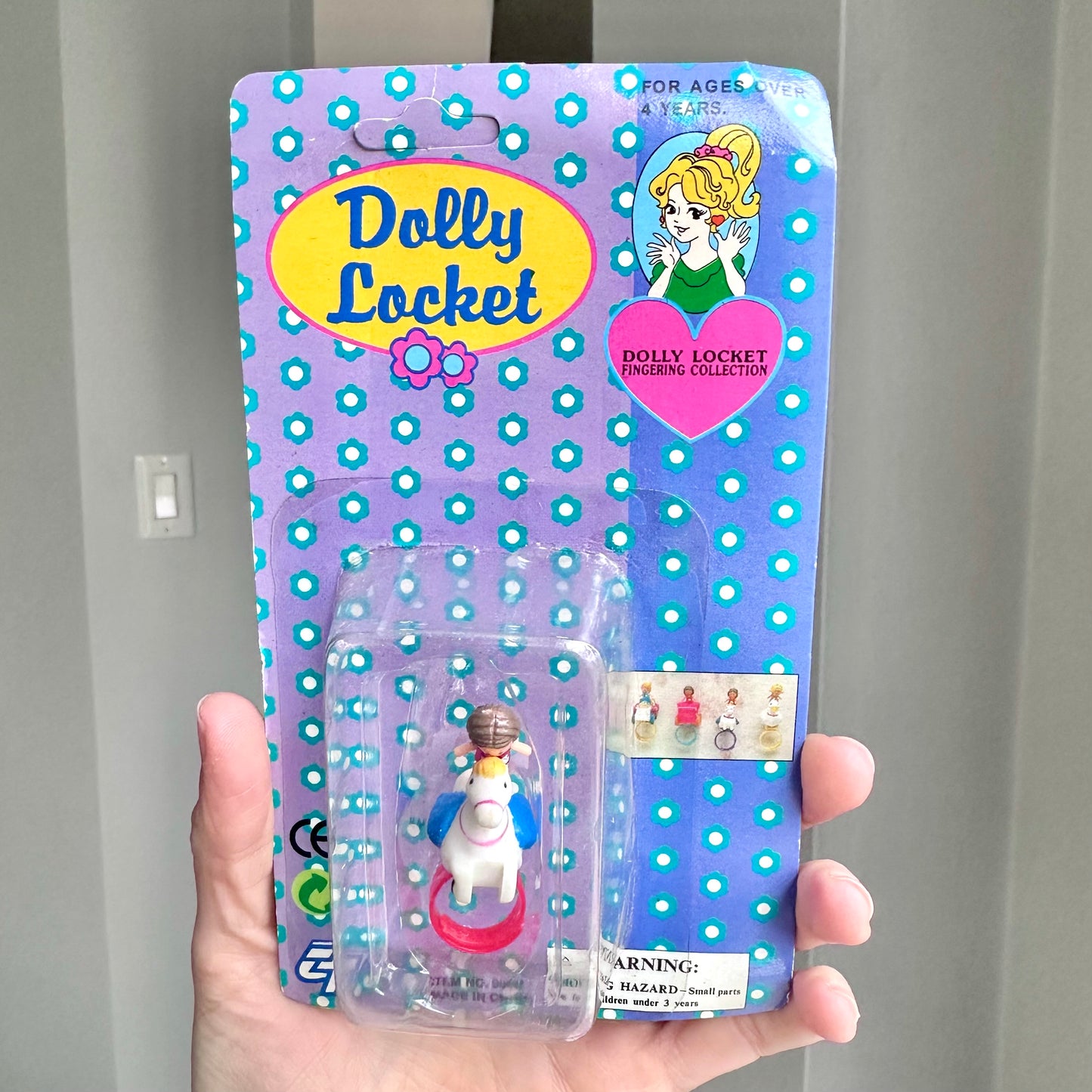 90’s Dolly Locket Horse Ring