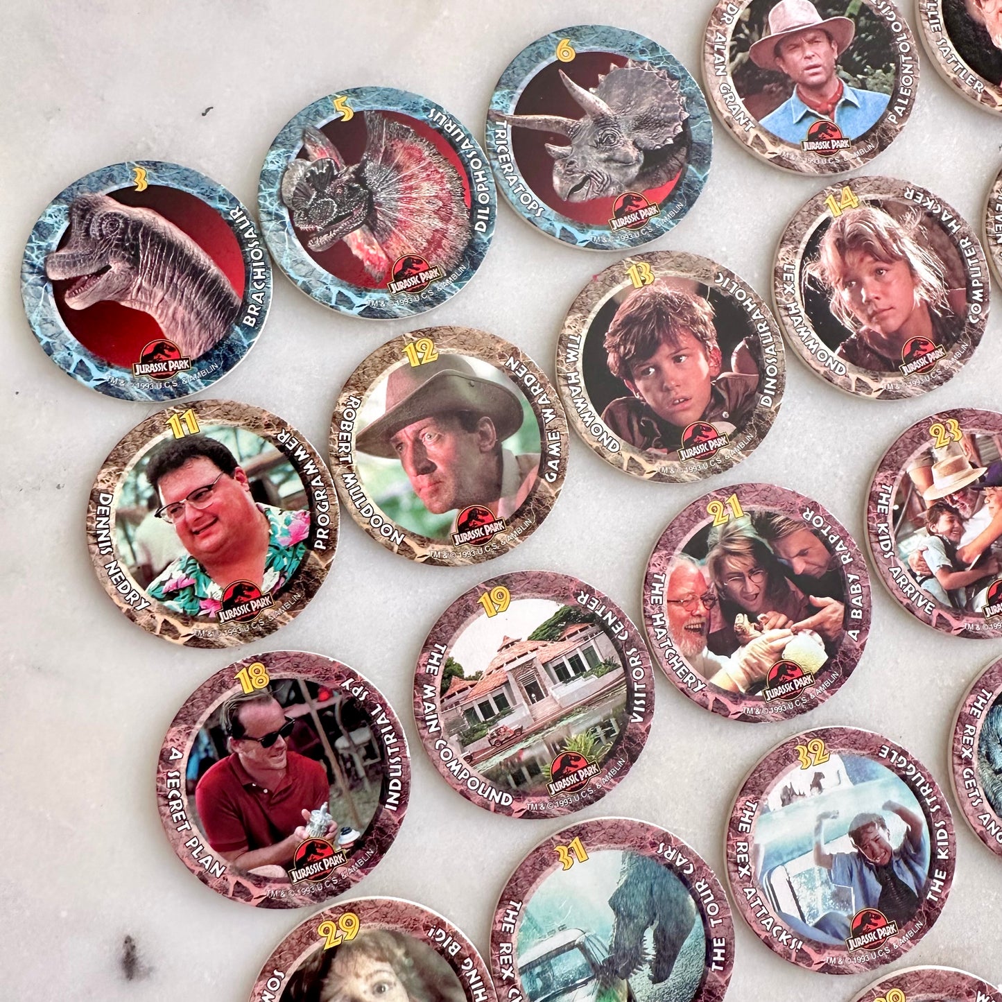 1993 Skybox Jurassic Park POGS