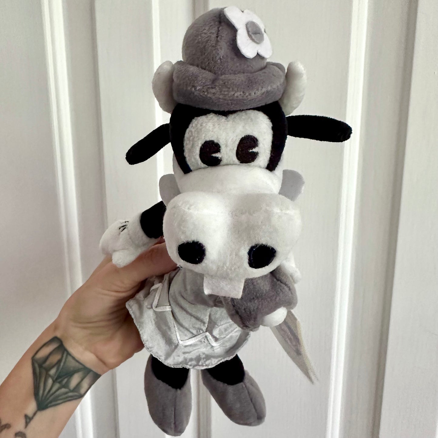 90’s Disney Store Clarabelle Beanie Plush