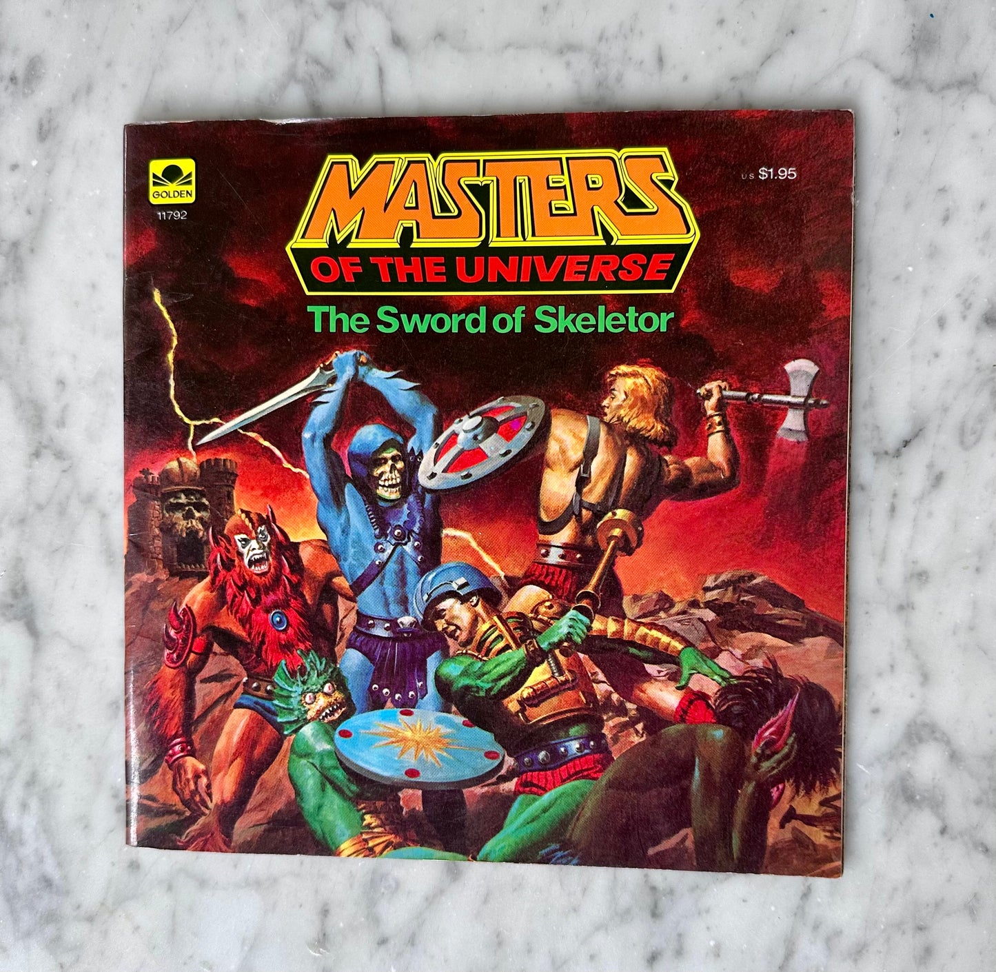 1983 Masters of the Universe The Sword of Skeletor Book