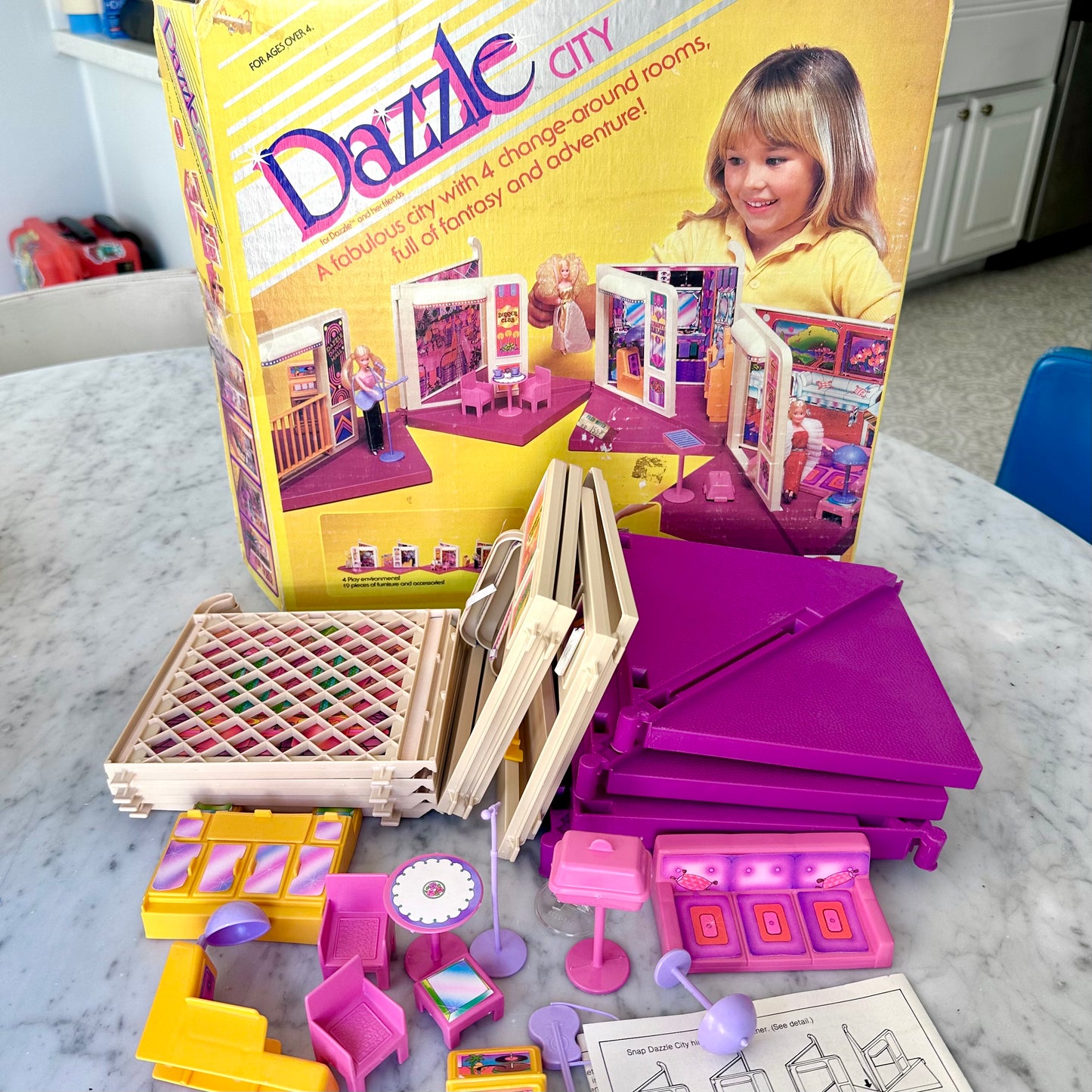 1981 Mattel Dazzle City Playset