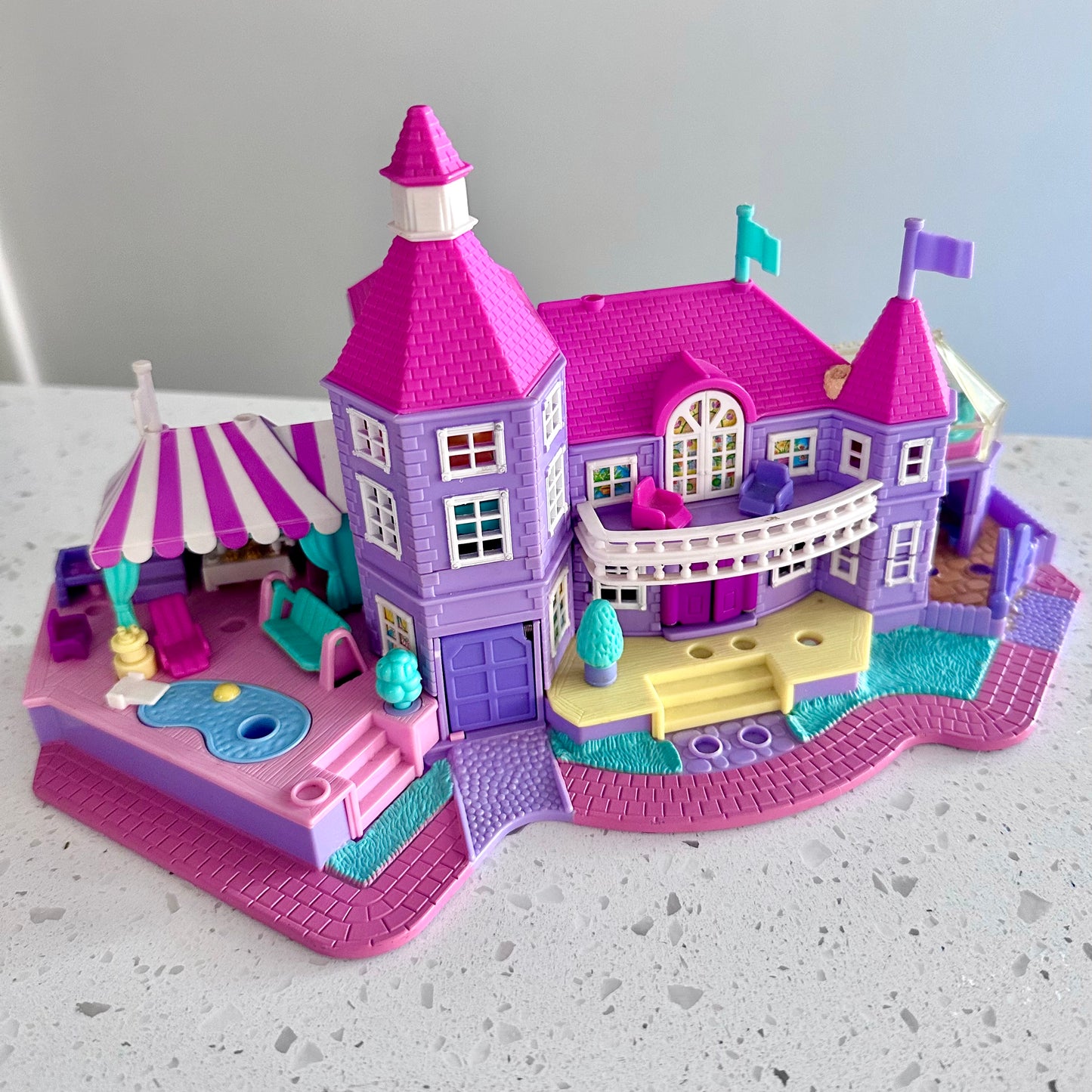 1994 Polly Pocket Light Up Magical Mansion
