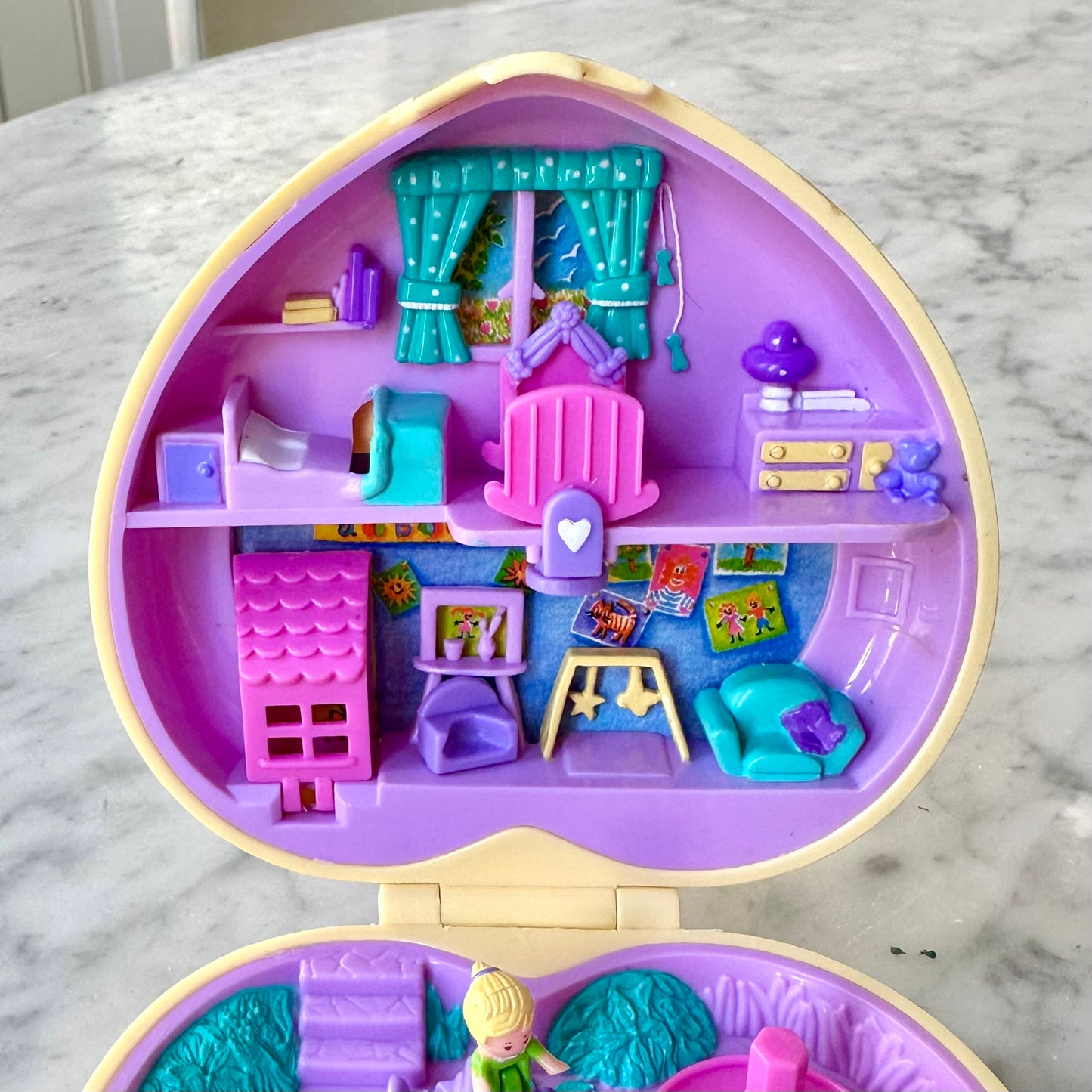 1994 Polly Pocket Strollin’ Baby Playtime Fun Playset