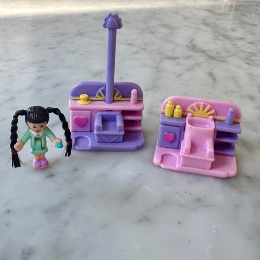 1995 Polly Pocket Comb n Curl Salon