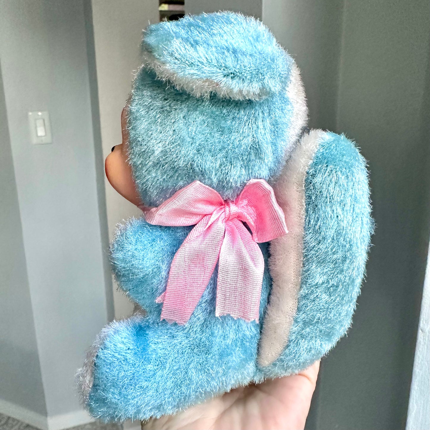 Vintage Rubber Fave Skunk Plush