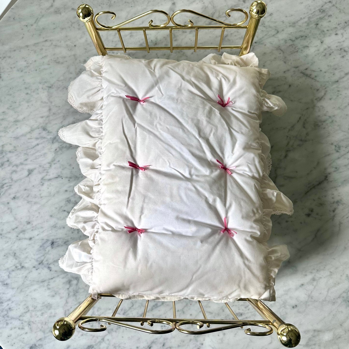 1994 American Girl Bedset and  Nightgown