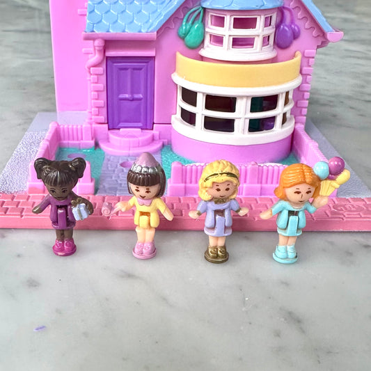 1993 Polly Pocket Bay Window House