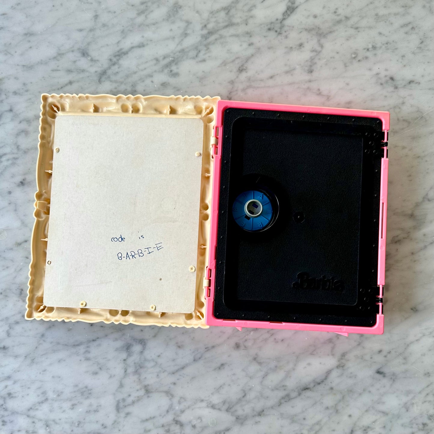 1978 Mattel Barbie Picture Frame Safe