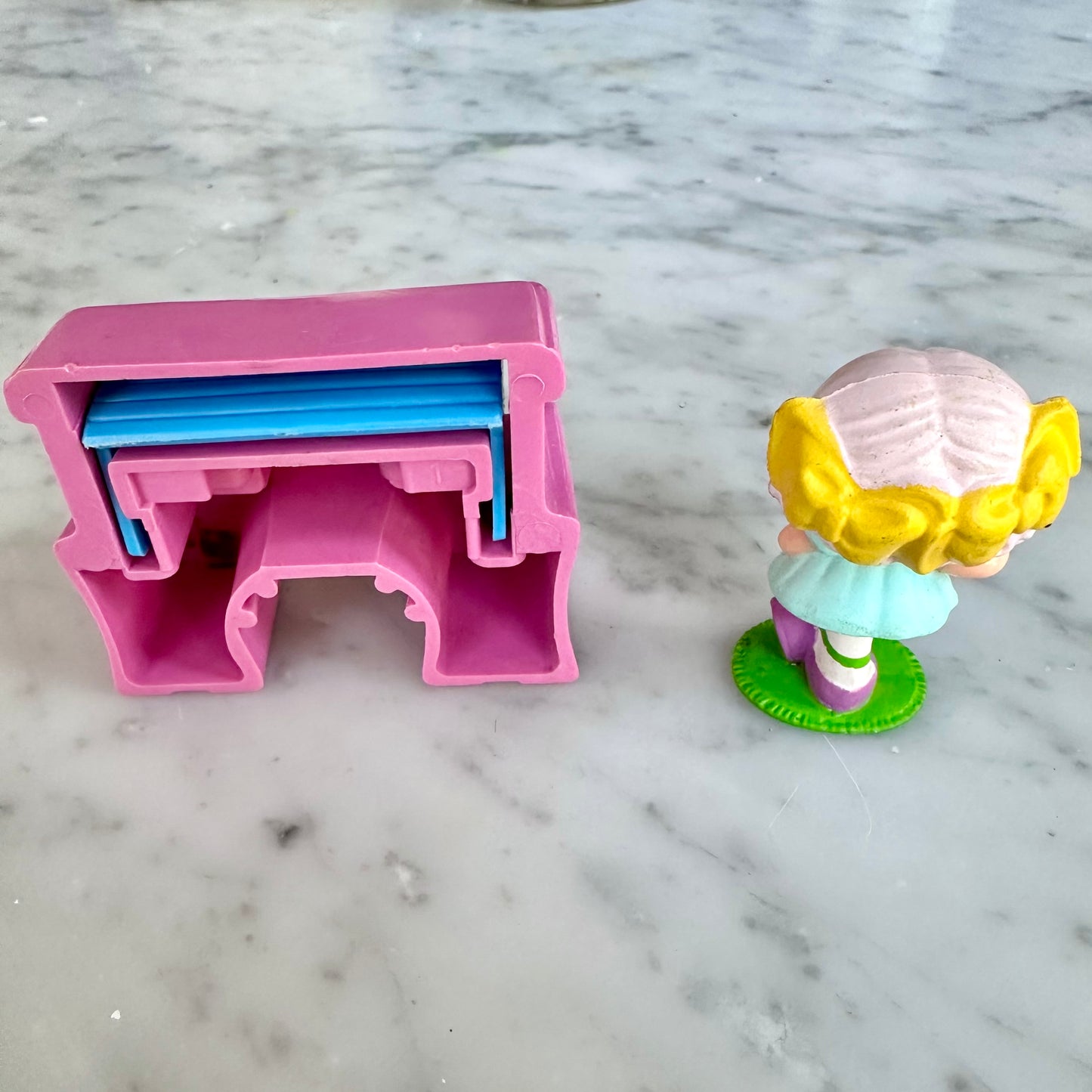 80’s Strawberry Shortcake “Angel Cake” Figure & Roller Desk