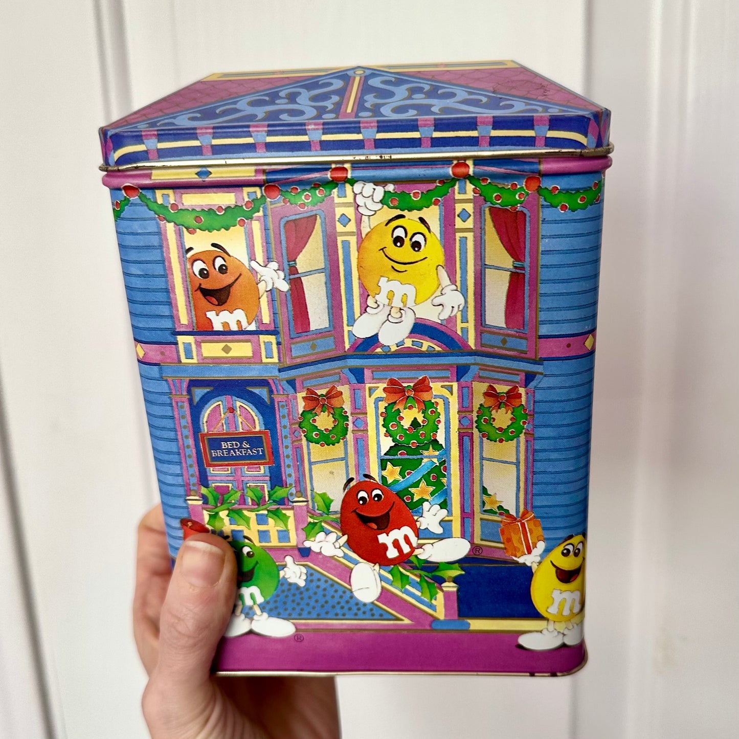 1995 M&M Holiday Tin