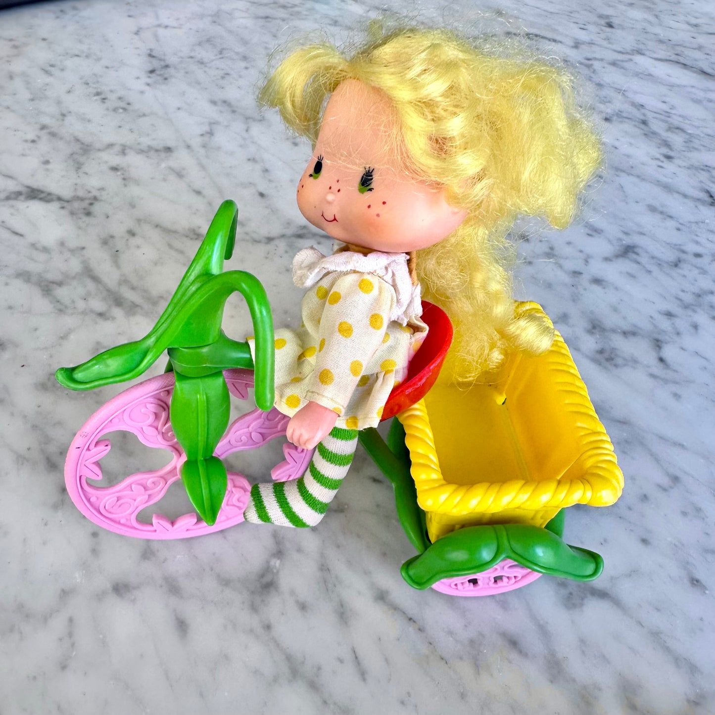 1982 Strawberry Shortcake "Berry Cycle" and Lemon Meringue Doll