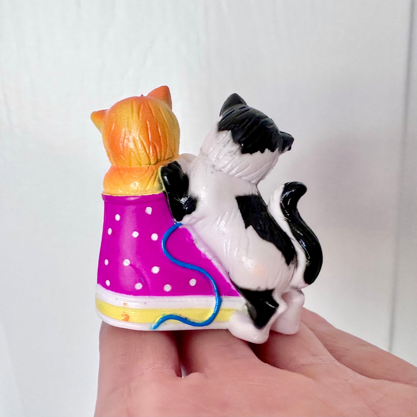 90’s Lisa Frank Sneaker Kittens Figure