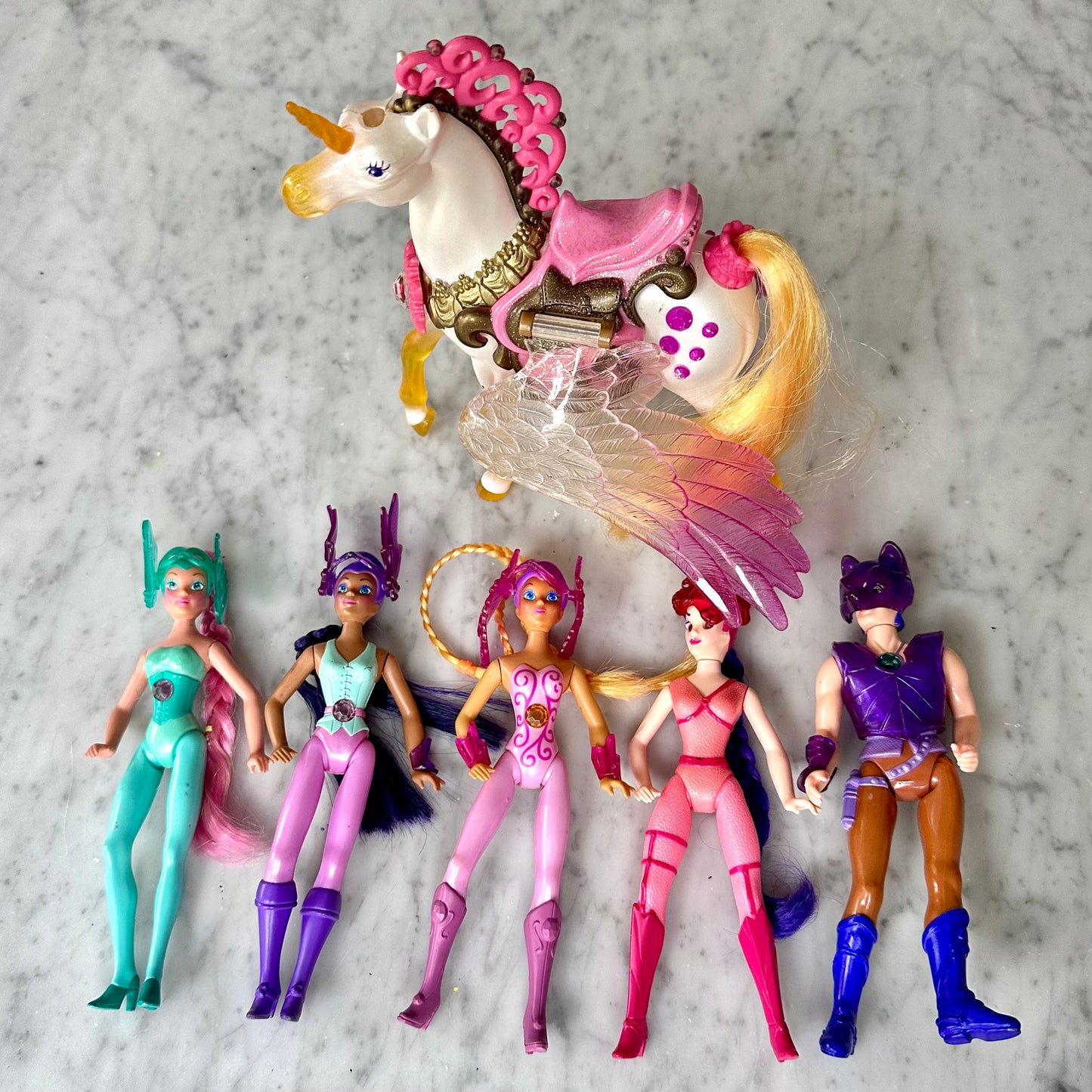 1995 Princess Gwenevere and the Jewel Riders Lot