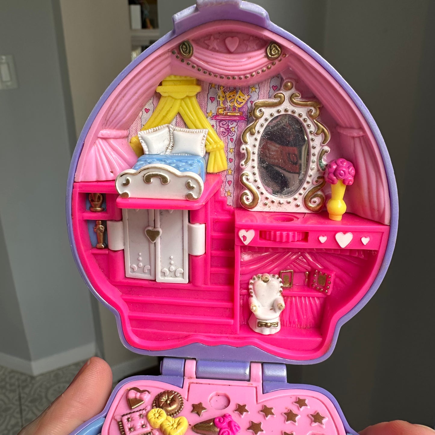1995 Polly Pocket Super Star Happenin’ Hair Compact