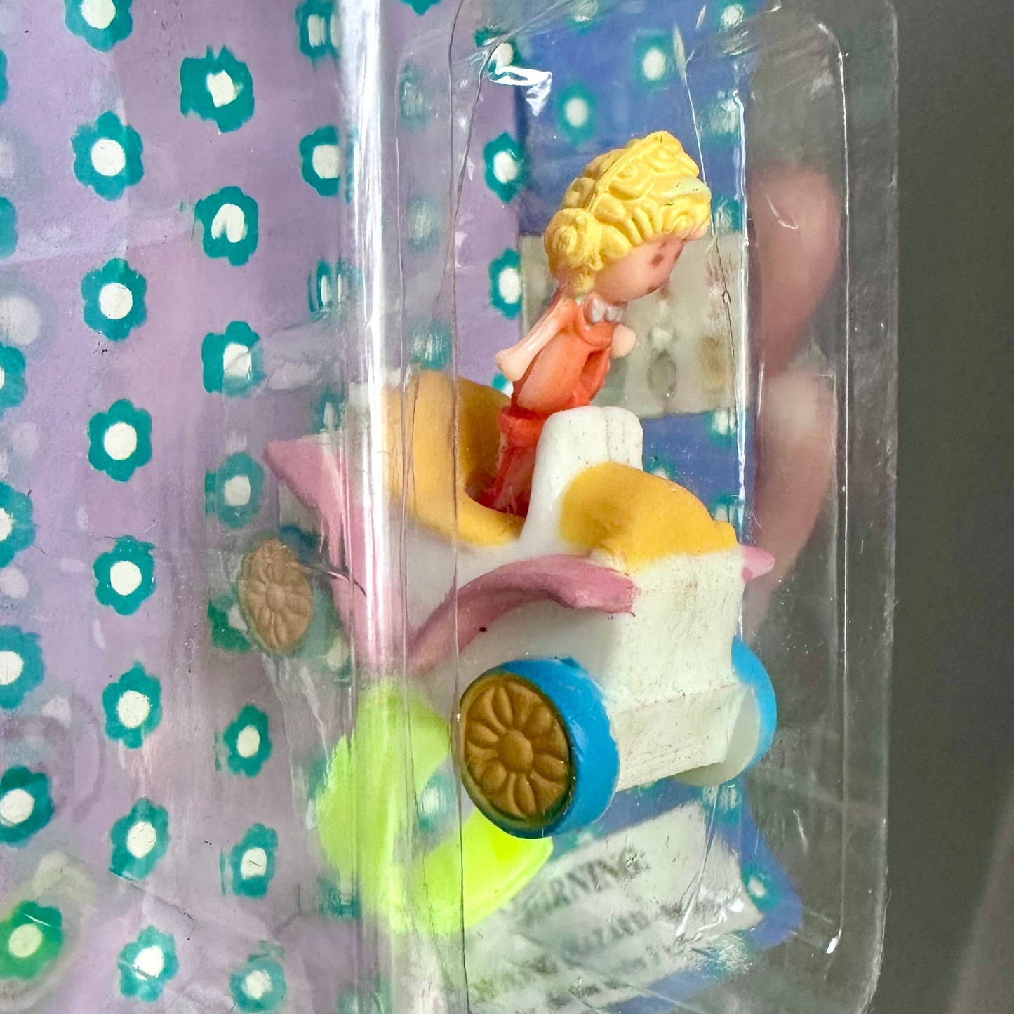90’s Dolly Locket Car Ring