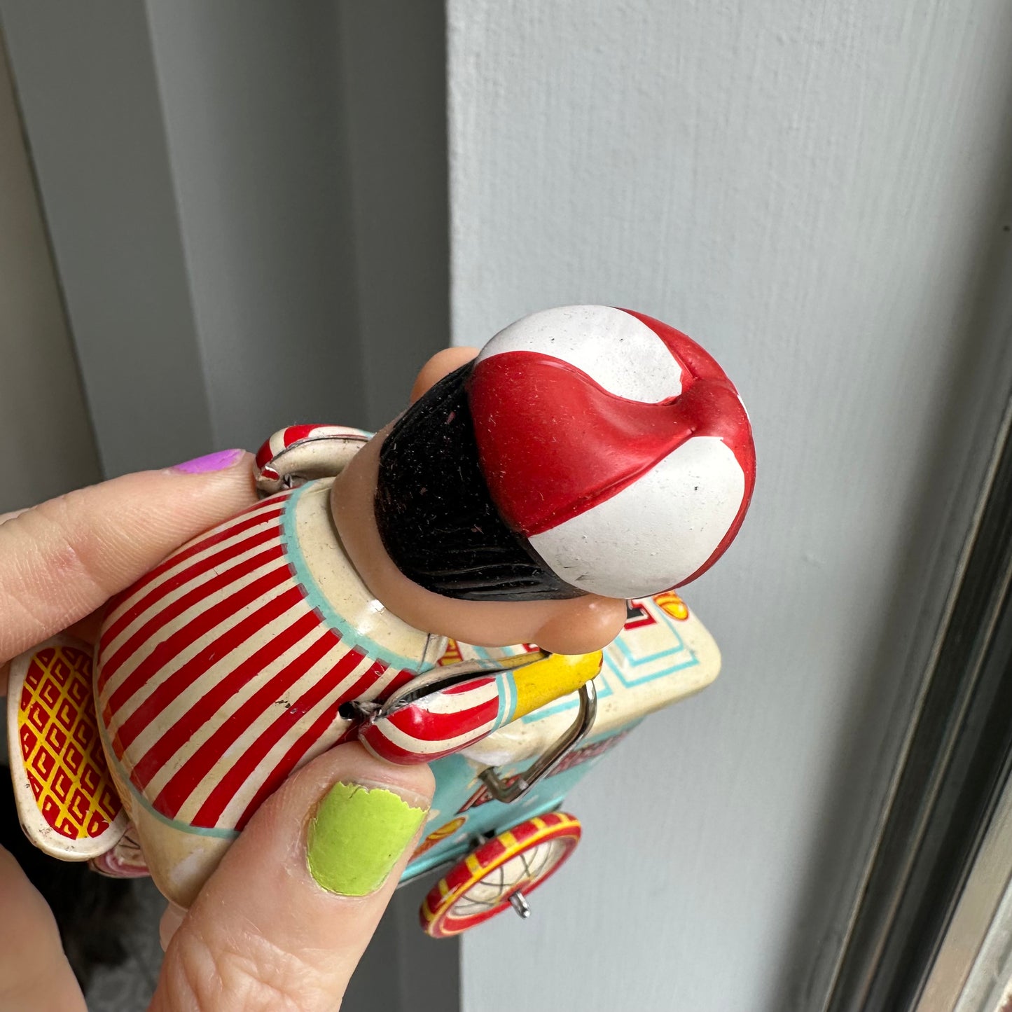 Vintage Ice Cream Man Tin Toy