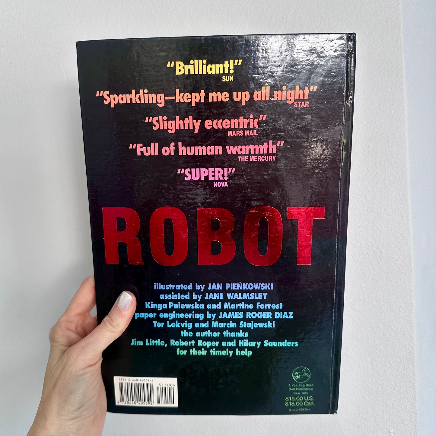 1981 First Edition Robot Pop-Up Book by Jan Pienkowski