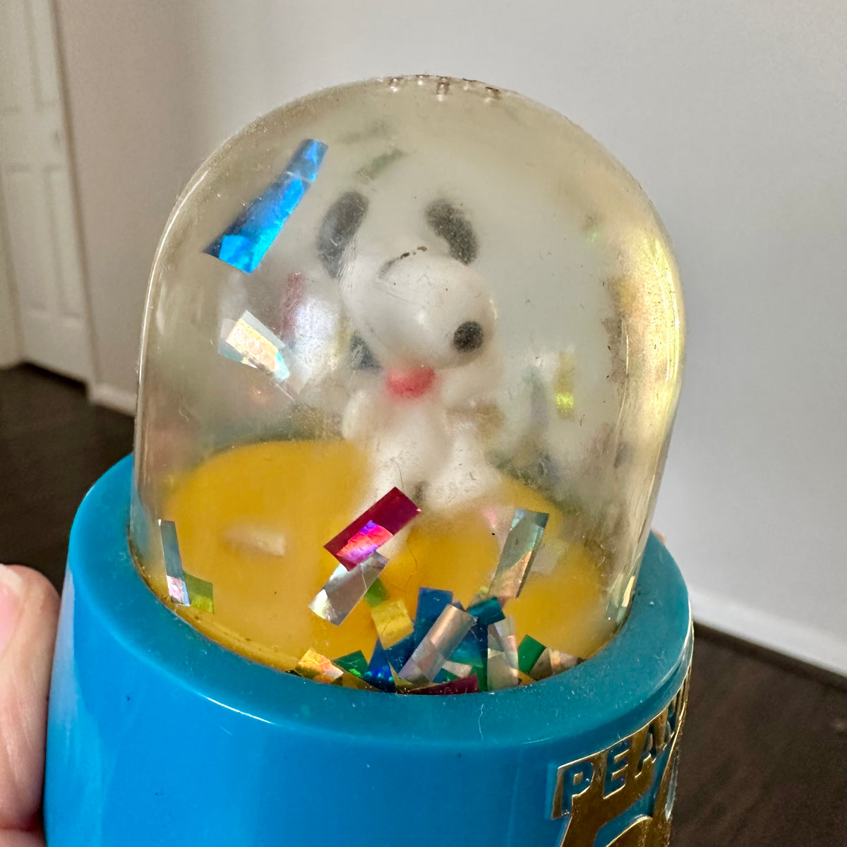 Vintage Peanuts 50th Celebration Manual Confetti Globe