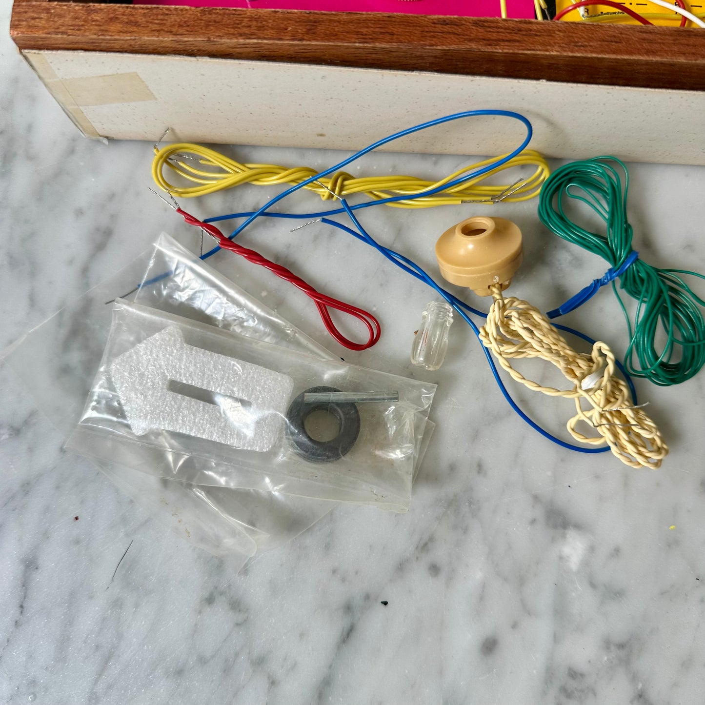 Vintage Science Fair 50-in-One Electronic & Magnetic Project Kit